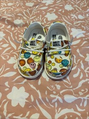 Hey Dude Kids White Canvas Shoes with Colorful Smiley Print
